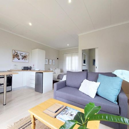 Upmarket Off Grid Cottage On Organic Farm In Secure Estate Howick Exteriér fotografie