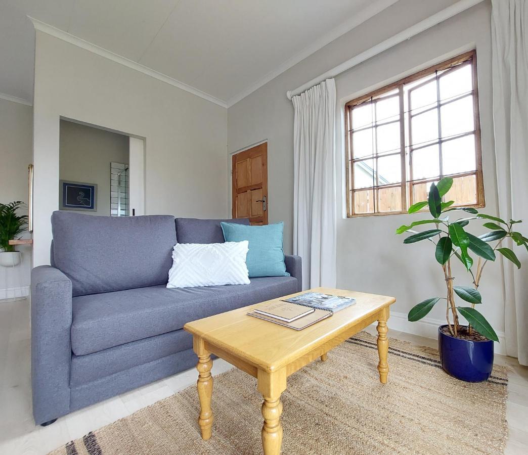 Upmarket Off Grid Cottage On Organic Farm In Secure Estate Howick Exteriér fotografie